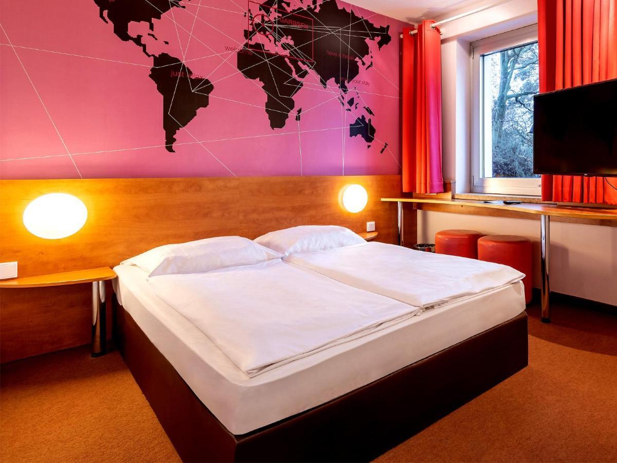 Hotel Hannover-Garbsen Buitenkant foto